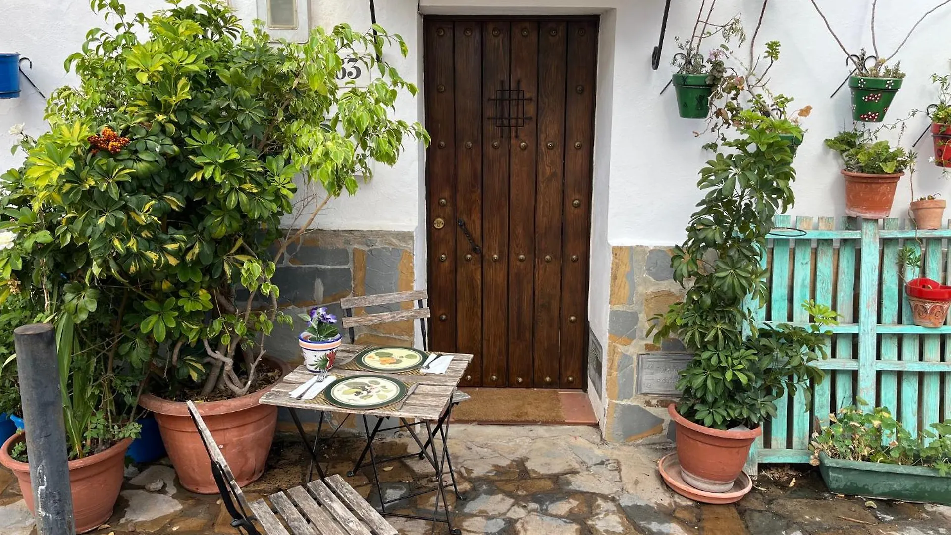 Tiny Spanish House contacts